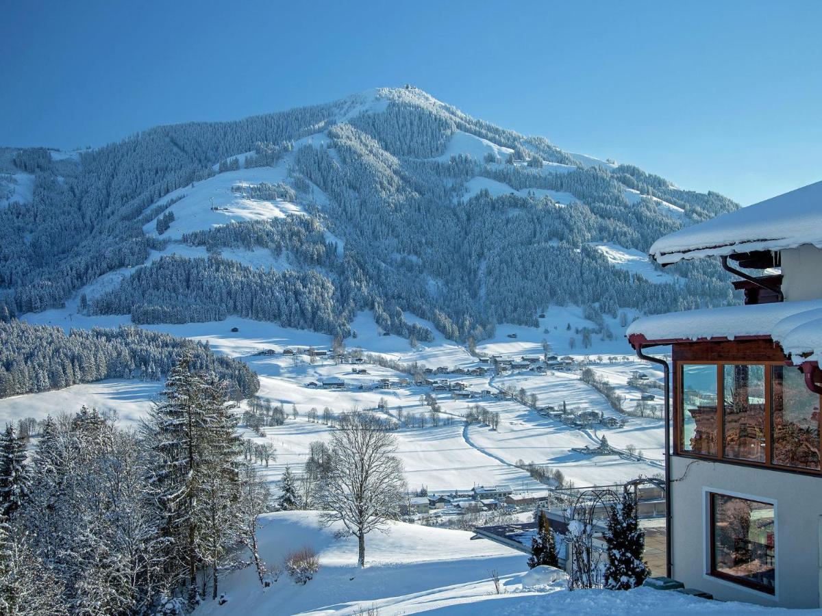 Beautiful Apartment In Brixen In The Thale Brixen im Thale Bagian luar foto